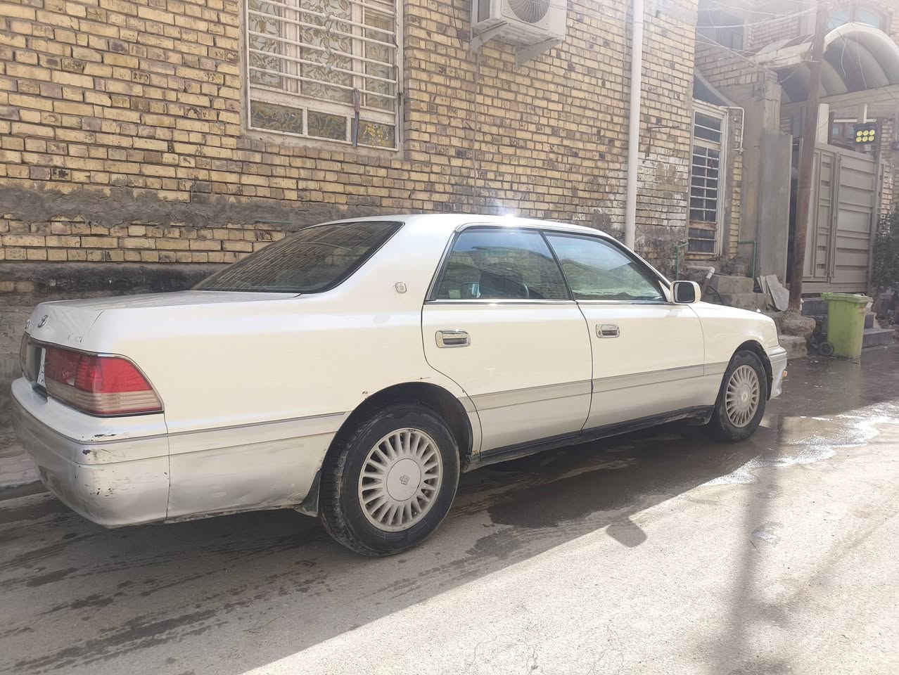 للبيع سياره راس الثور موديل 1998 مكفوله من الكص و نقل جثه بيه ضربه ب وره واصله نص الجنطه و معمره و ضربه ثانيه ب كدام واصله للنص و هم معمره سنويه منتهيه 2022 سعره 87 ورقه مكاني ناصريه مركز بـ ثوره 
الرقم ***********
