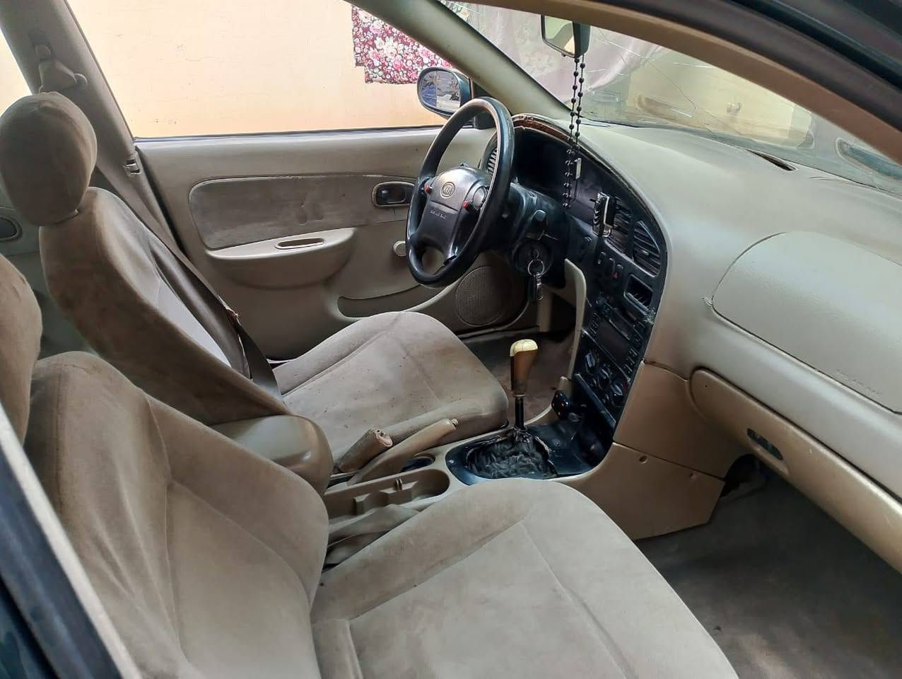 السلام عليكم ورحمه الله وبركاته للبيع
كيا سيفيا موديل 2000 رقم بغداد سنويه جديده لل30
كير عادي مكينه بلاد سياره مرتبه وجاهزة بدون ضربة 
منظومه تبريد كامله حداديه وسط تايرات وسط كهربائيات 
كلها شغاله شرط التحويل ،،،مكان ديالى كير عادي 
مكان ديالى السعر 30 
***********
