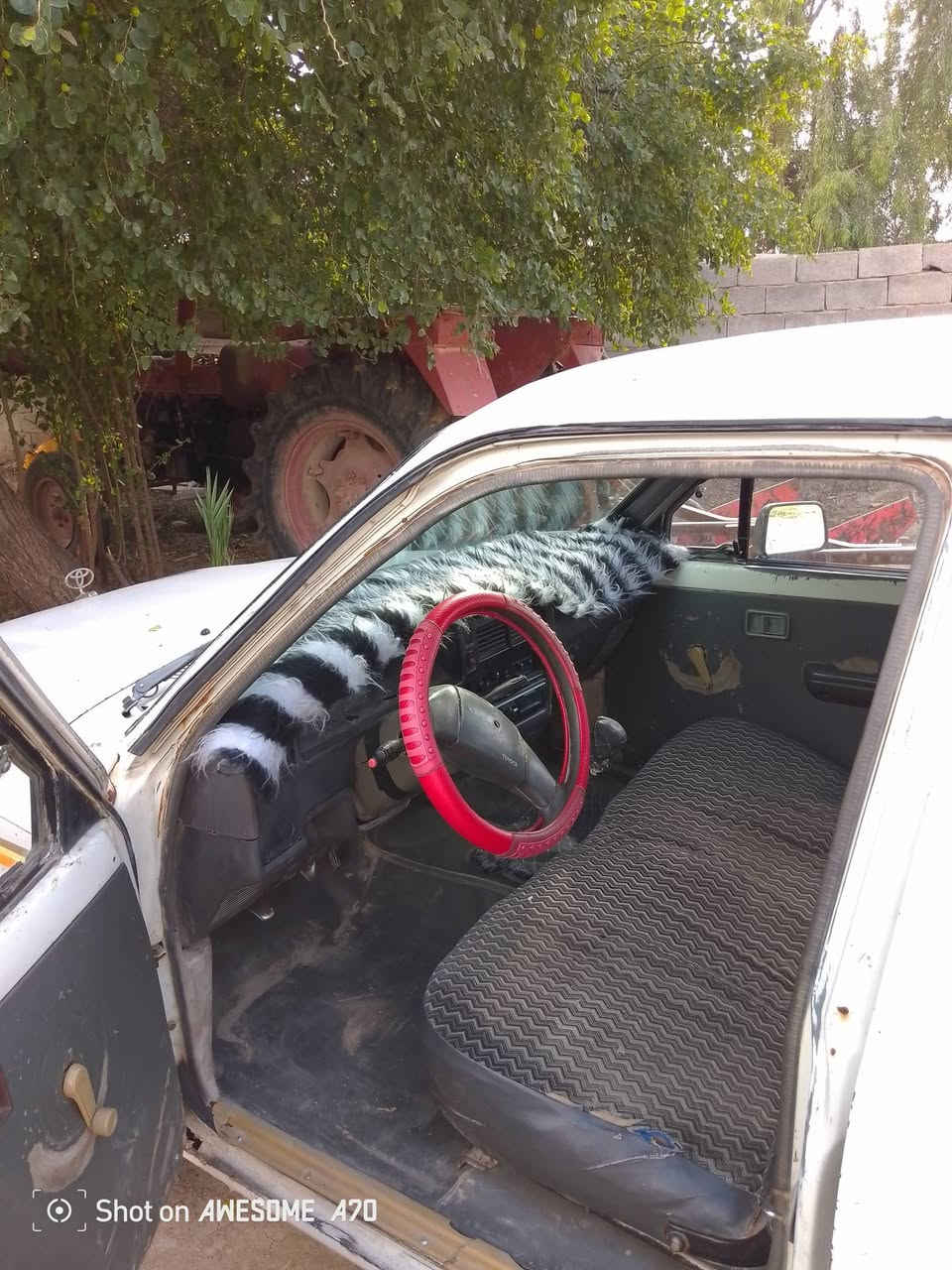 سلام عليكم خوان بيكم تيوته 90 مصبوغه حزام جماليه  مكينه تبخر وكيره بي ونه رقم بغداد نكليزي *********** ***********
