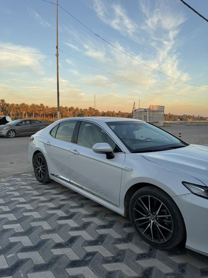 كامري 2024 هايبرد عبد اللطيف بيها جاملغ ماشية 67 الف كيلو رقمها بغداد ب اسمي سعرها 235 
***********
