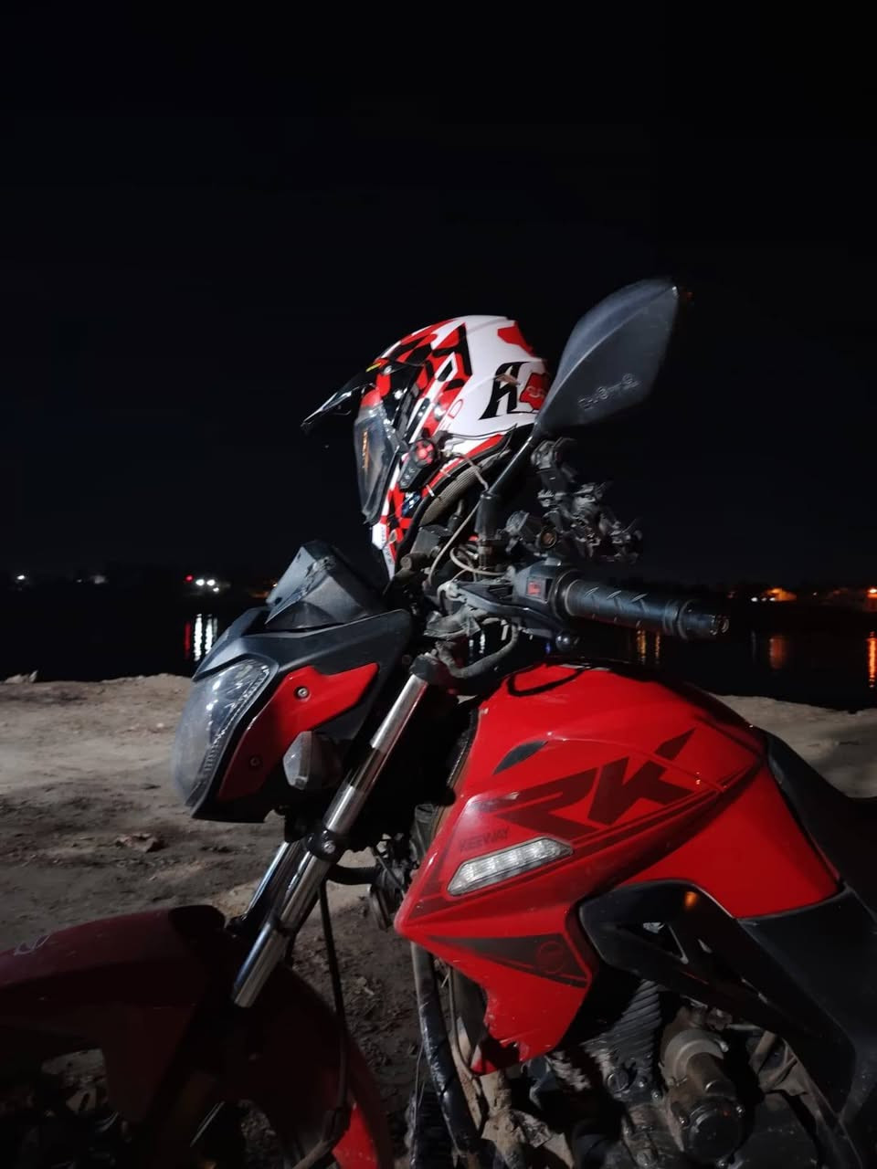 دراجة كيواي اركي رقم وسنوية بغداد بسم الشركه عوزها شويه ترتيب  صالنصه رياضي وينشدله كاتم الدارجة مكينتها بلادية وشلعتها حلوه وسعرها مناسب مكان الدراجة بغداد ***********
