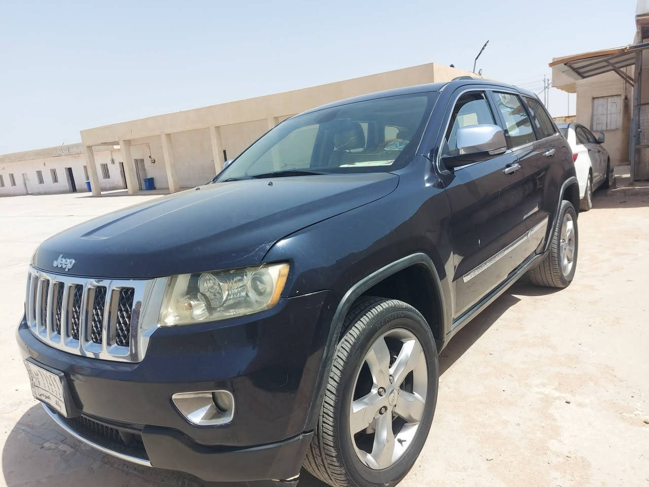 تحية طيبة  !
جيب كراند شيروكي اوفرلاند موديل 11 كلين تايتل حسب تقرير كارفكس 
رقم بغداد مشروع وطني 
السعر ١٦٠ 
مكان السياره: بصرة
للإستفسار: ***********
