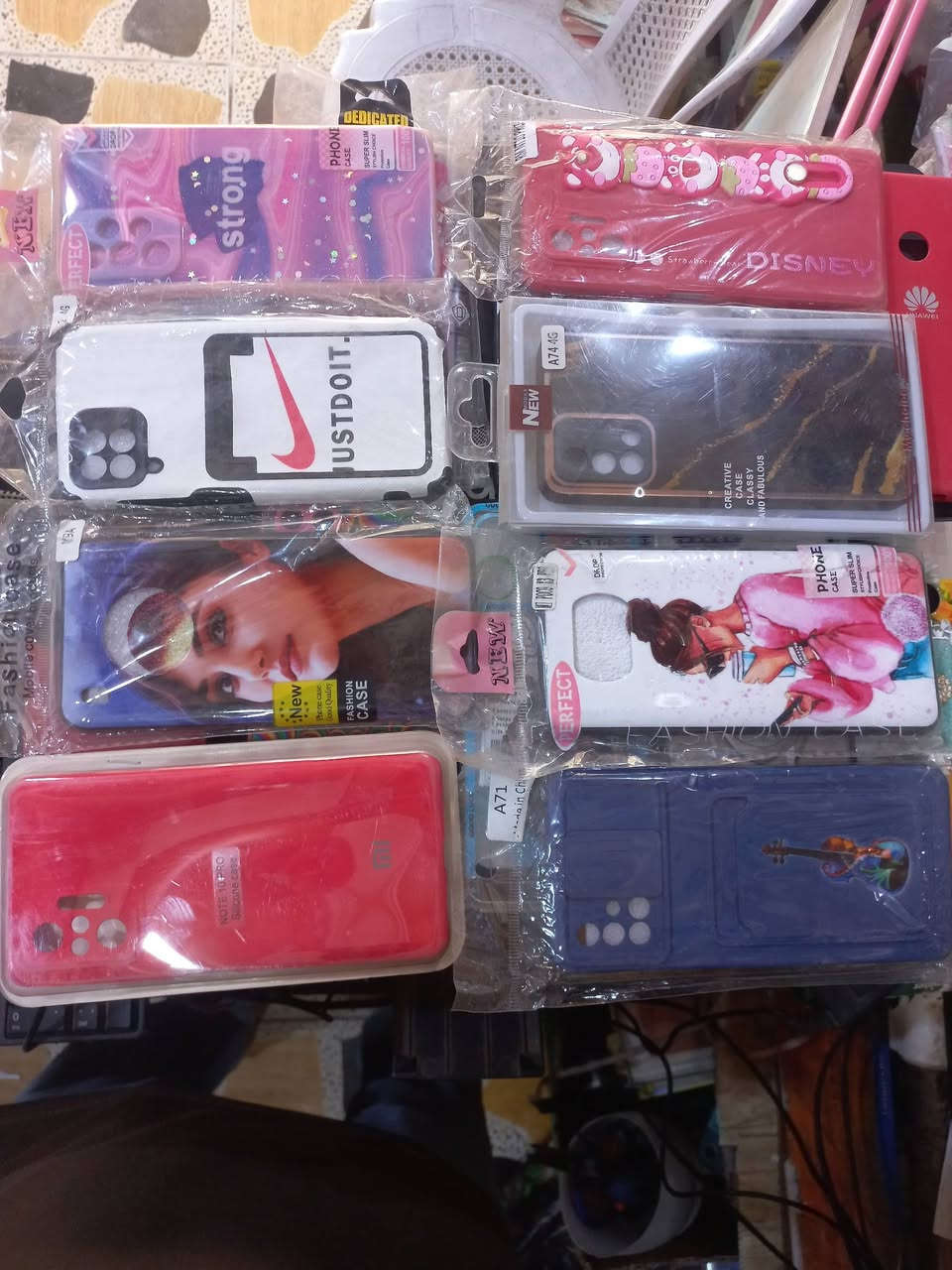 سلام عليكم #توجد لديه كمية كفرات #حوالي ٥٠٠ كفر حديثه وقديمه #وبصراحه القديم اكثر وبيه مو بغلاف #وبسعر جدآ مناسب


**إذا كنت صاحب هذا الإعلان وتريد حذفه لأي سبب، رجاءا أرسل رسالة إلى الدعم الفني**