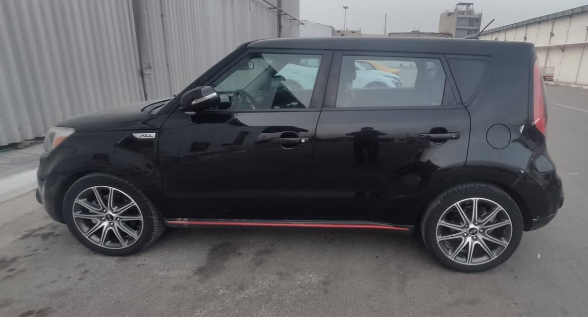 السلام عليكم كيا صول 2018 S فول واحد على واحد
لايت عدسة زنون بلادي 
كشنات كهرباء تدفئة وتبريد
بصمه دبل فتحة
ترحيب نضام رادار
كامرة وشاشة 
محرك 1600 تيربو الكير والمكينة ما مفتوحات السيارة ماشي 36 السونار مرفق مع الصور السعر 120 بيها مجال مكانها بغداد
***********
