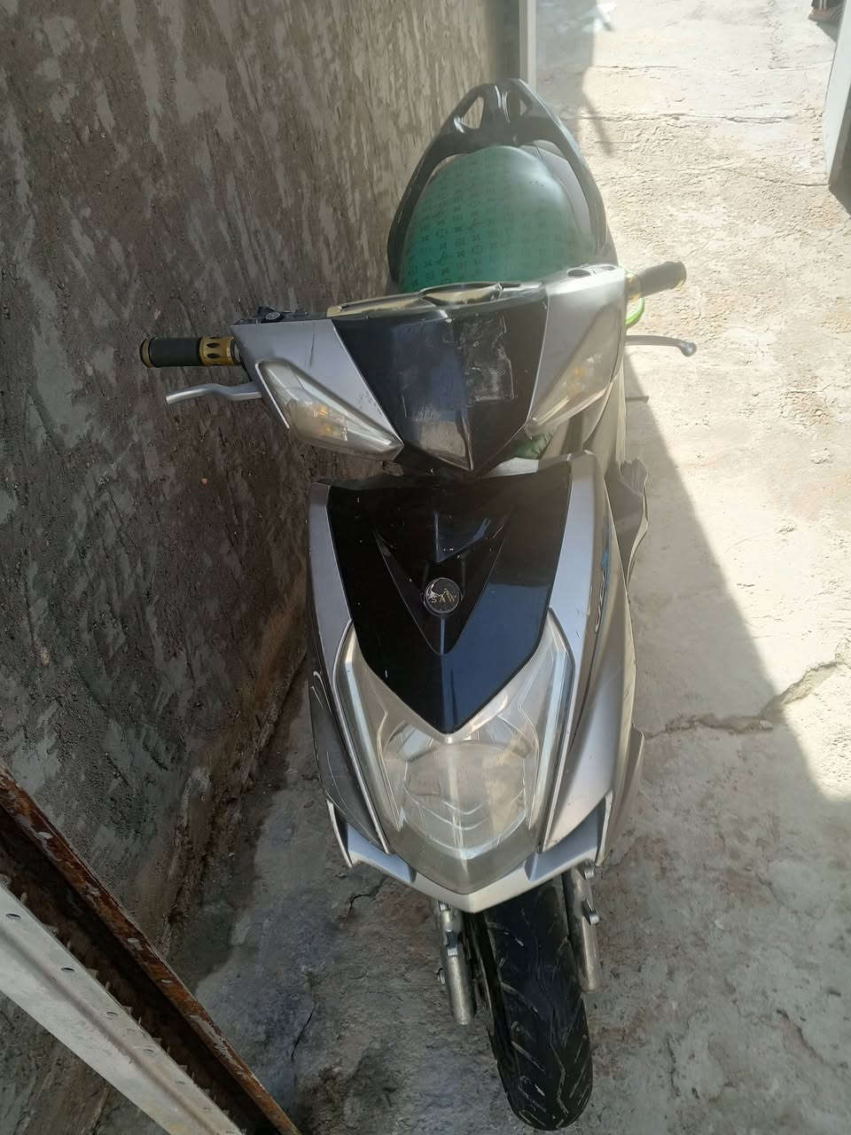 دراجه للبيع هندر واحد تشتغل بأي وقت كلشي شغال كهربائيات كلهه شغاله نقص جوزه فقط مال جناي سعرهه 300وبيهه مجال بسيط متواجد خاص


**إذا كنت صاحب هذا الإعلان وتريد حذفه لأي سبب، رجاءا أرسل رسالة إلى الدعم الفني**