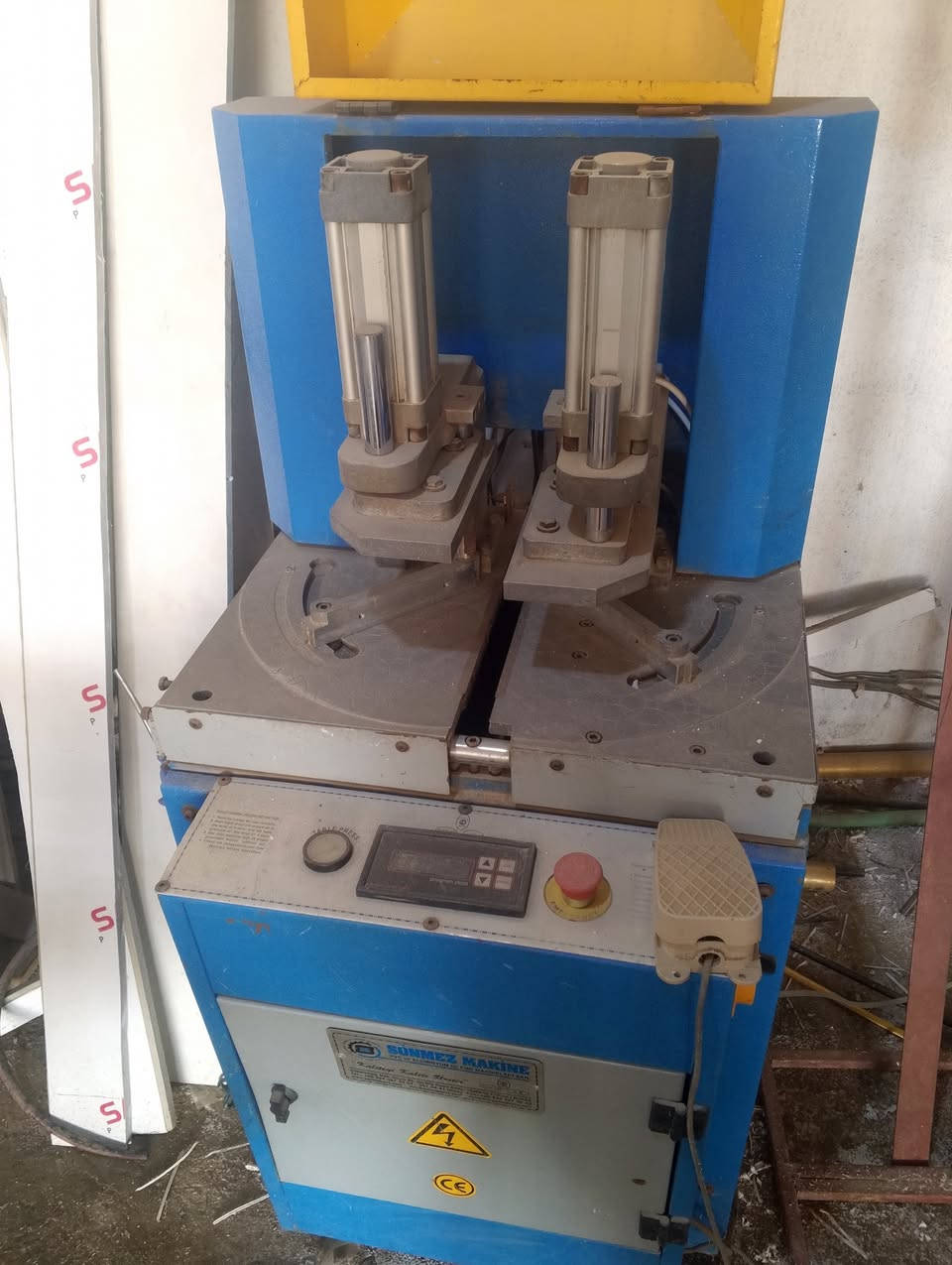 للبيع معمل pvc 
ثري فيز 
استفسار اتصال ***********
