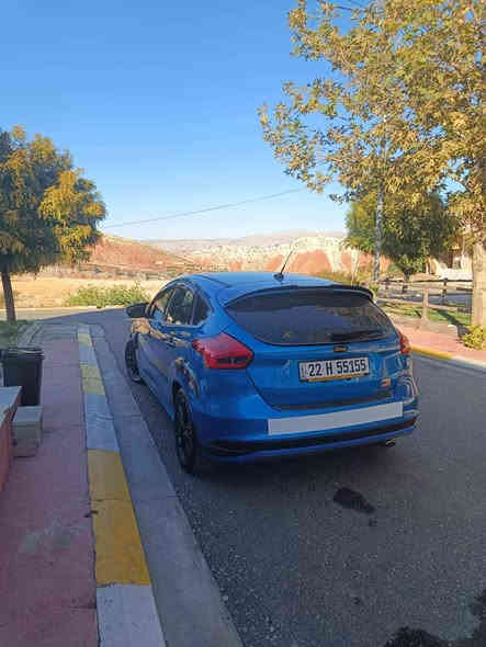 فۆرد فۆکس 2017 se
چوارپستن مەکینە 20
75000 mil ڕۆیشتن
گێڕومەکینەوکارەبایی بەشەرتە ➯
کامل کەمالیاتی بۆکراوە ،سەیارەکی گەنجانەیە ➡
بۆنیت وچملغ بێ ناوگرتن،کەمێک سارد لەچملغی پشتەوە ،
چوارتایە و ویلی نوێ سنوی نوێ ➯
ڕەقەمەکەی لەگەڵ نیە بۆتان دەگۆڕین 
سەیارەی ماڵە وبەناوخۆمانە ➯
*********** واتساپ
شوێن شەقڵاوە
نرخ 90 ومجال
1FADP3K21HL203539        ⬌⬌ شاصی شقلاوة
