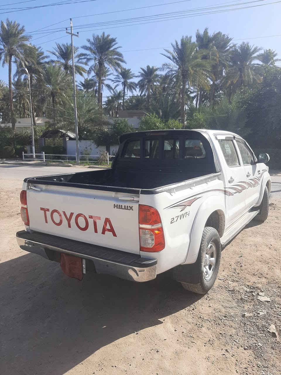 السلام عليكم 
هايلوكس فور ويل اوتماتيك رقم بغداد ماشية ١٦٠
السعر ٢٢٥$
ه/***********
