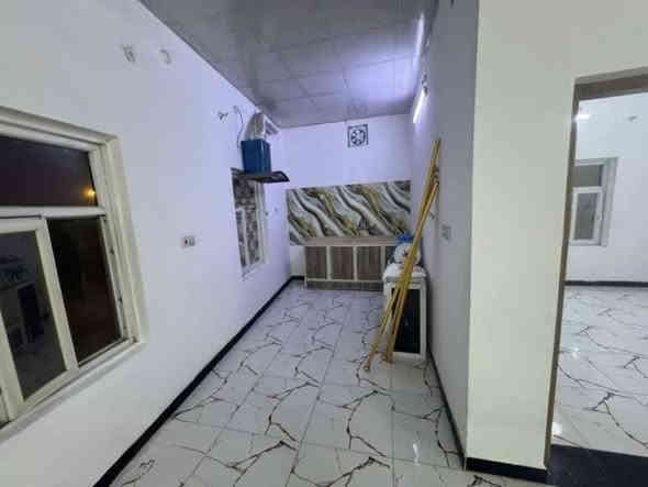 شقه طابق اول للأيجار 
تصلح لسكن العوائل 
العنوان /   الجبيله 📍
المساحه / 100  م 
المحتويات /  غرفتين منام + صاله + 
مطبخ + صحيات  
الأيجار / 600 الف  
للتواصل :
***********
***********
***********
