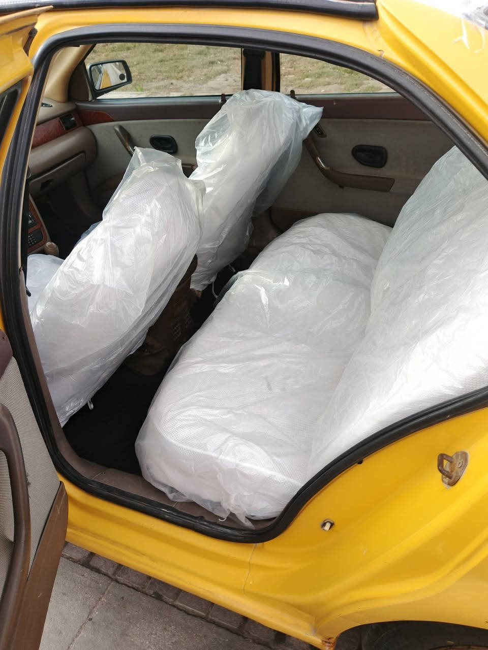 السلام عليكم سمند كرستال 2012 سياره حلوه جاهزه رقم بغداد انكليزي تحويل ثانيه مكان السياره بغداد مدينه الصدر جملغ باب اليمنه بيهن صبغ السعر 33 وبيها مجال بسيط رقم الهاتف‏‪***********‬‏اوبي وتساب
