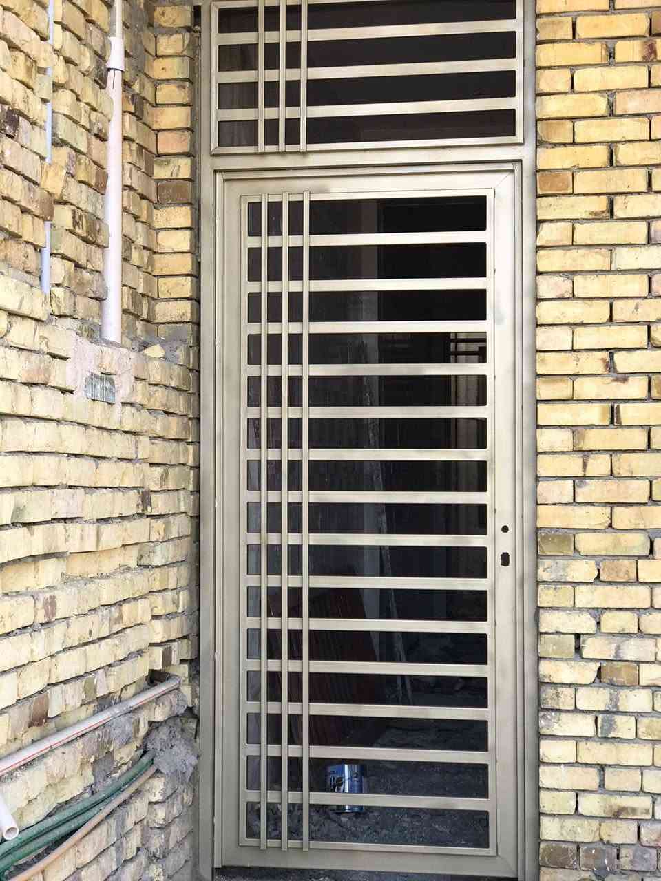 صباغ شبابيك سعر واحد 18 الف اتصل ***********
