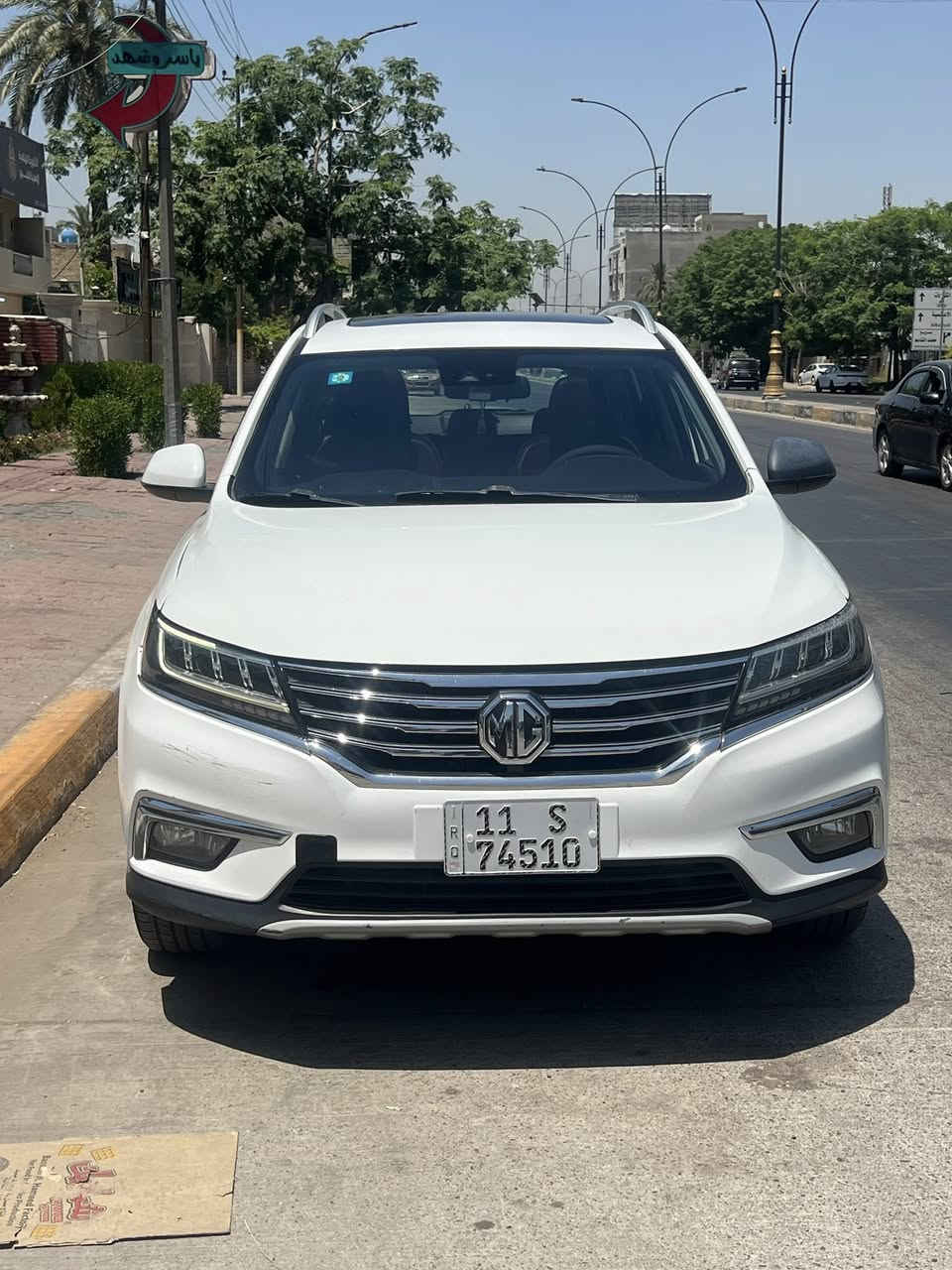 السلام عليكم MG RX5 موديل 2022 رقم بغداد بأسمي
بيها حادث بالبدنه الاماميه وبيها قطع صبغ ايرباك الدشبول والستيرن ممصلحات 
ابيع صبغ حزام بس هيه مو حزام ماشيه 138 الف 
فول مواصفات 1/1 محرك 2000 تيربو تبريد قطعتين 
بنوراما صندوق كهرباء شاشه كبيره مري شفط سبورت 
كشن جلد كهرباء 
مكان السيارة بغداد الصليخ السعر 86 ورقه وبيها مجال

*********** 
***********
