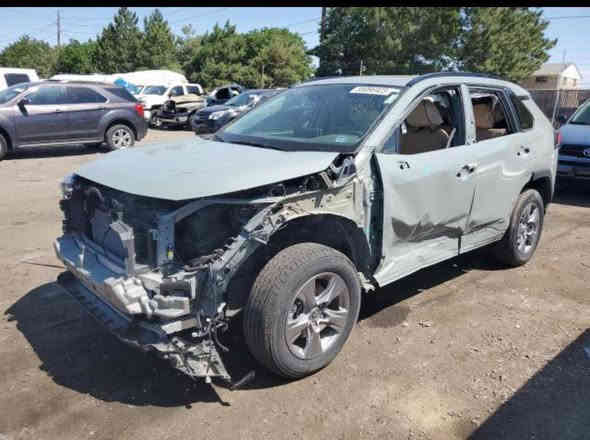 السلام عليكم 
للبيع تيوتا راف فور موديل 2022  (هايبرد) أسمنتي 
           (رقم بغداد سنويه بسمي)
باب السايق فقط بدون أيرباك وسياره  
وعلفحص وين ميحب لمشتري     
         (ماشيه ٥٢ ميل )
مواصفات:-xle ياباني أصل 
بصمه/كراسي كهرباء/كشنات وستيرن تدفئه/شاشه كبيره/كامره دواره/لايت زنون/قطعتين تبريد/رادار امامي/رادار جانبي/رادار خلفي/فور ويل/تحديد مسار/مانع تصادم/سايد بريك بصمه/وبعد هوايه مواصفات 
مكاني بغداد الغزاليه 
رقمي ***********
اتصال واتساب  
السعر ٢٤٠  ورقه 
 ماكو هيج نظافة ولون بهلسعر
(صور لحادث ورقم لشاصي موجود بلمنشور)
