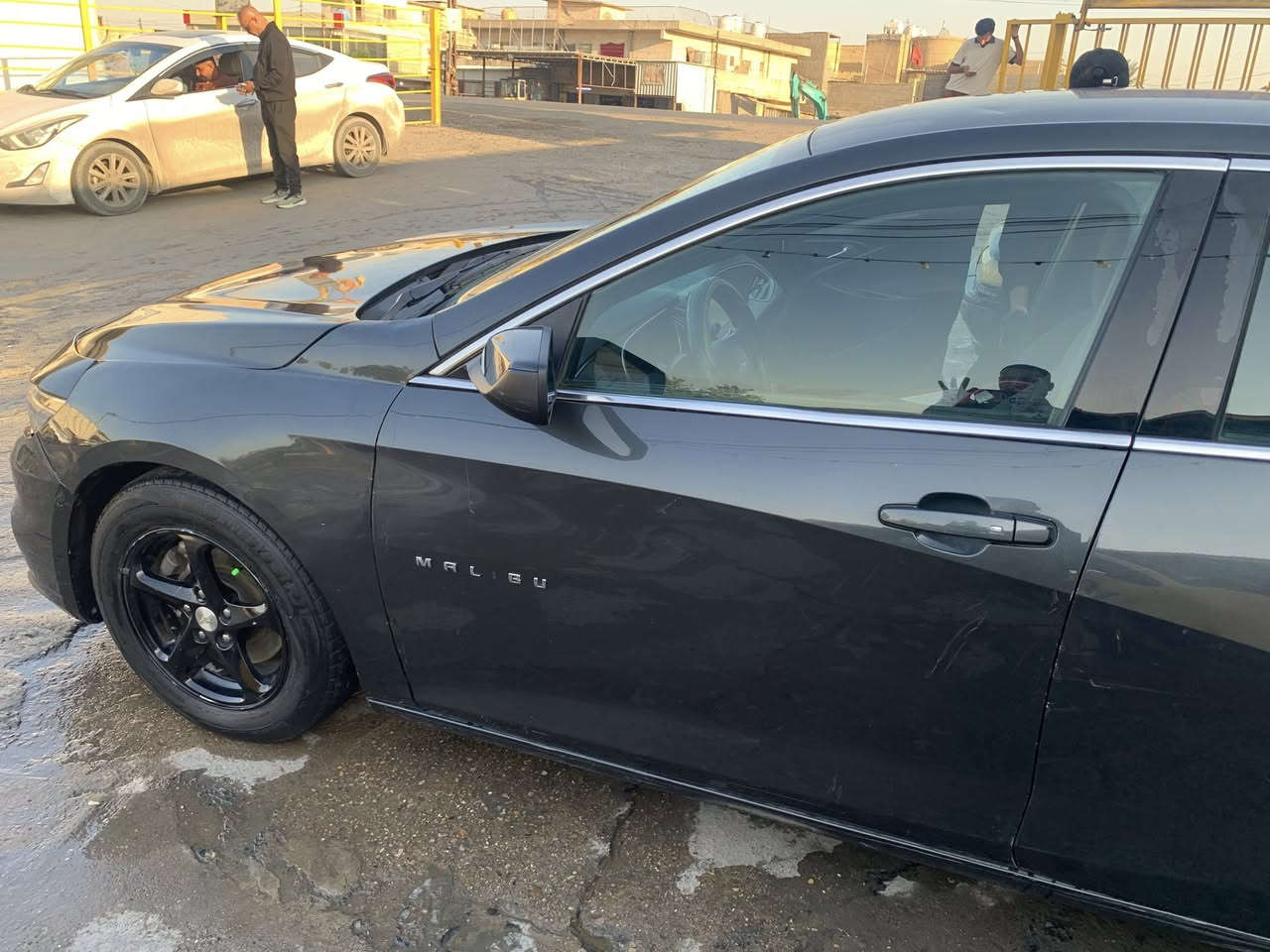 ماليبو موديل 17 مواصفات Lt السعر 85 وبيها مجال 
***********
