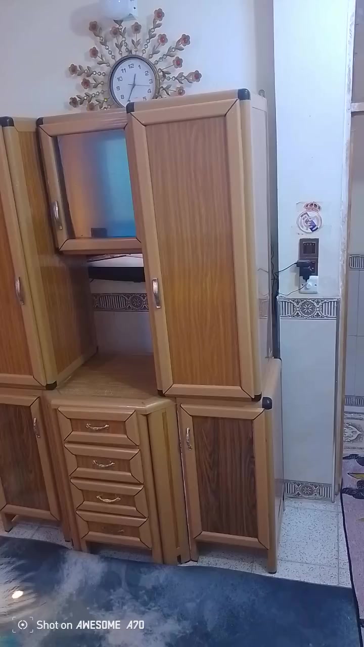 كاونتر لبيع هوا قطعتين بدون سنك قياس متر ونص نظيف وتسكام الثقيل مبطن المنيوم مكاني الشعب متوفر توصيل


**إذا كنت صاحب هذا الإعلان وتريد حذفه لأي سبب، رجاءا أرسل رسالة إلى الدعم الفني**