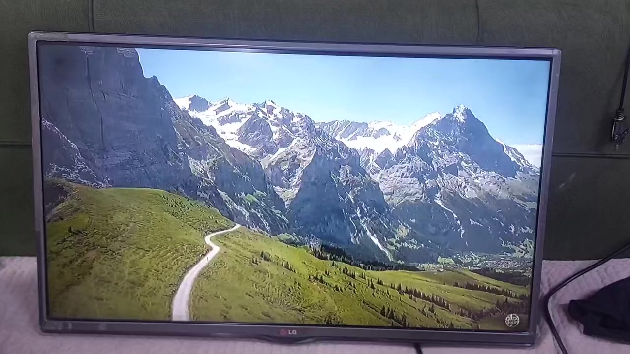 الجي LED اصلي حجم 32 بدون نت نظيف السعر 75 الف ***********
