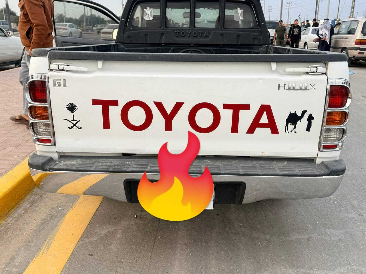 السلام عليكم سياره فلاونزه كفاله عامه
مديل 2006 شرط الفحص وسونار 
تواصل عله رقم  ***********
