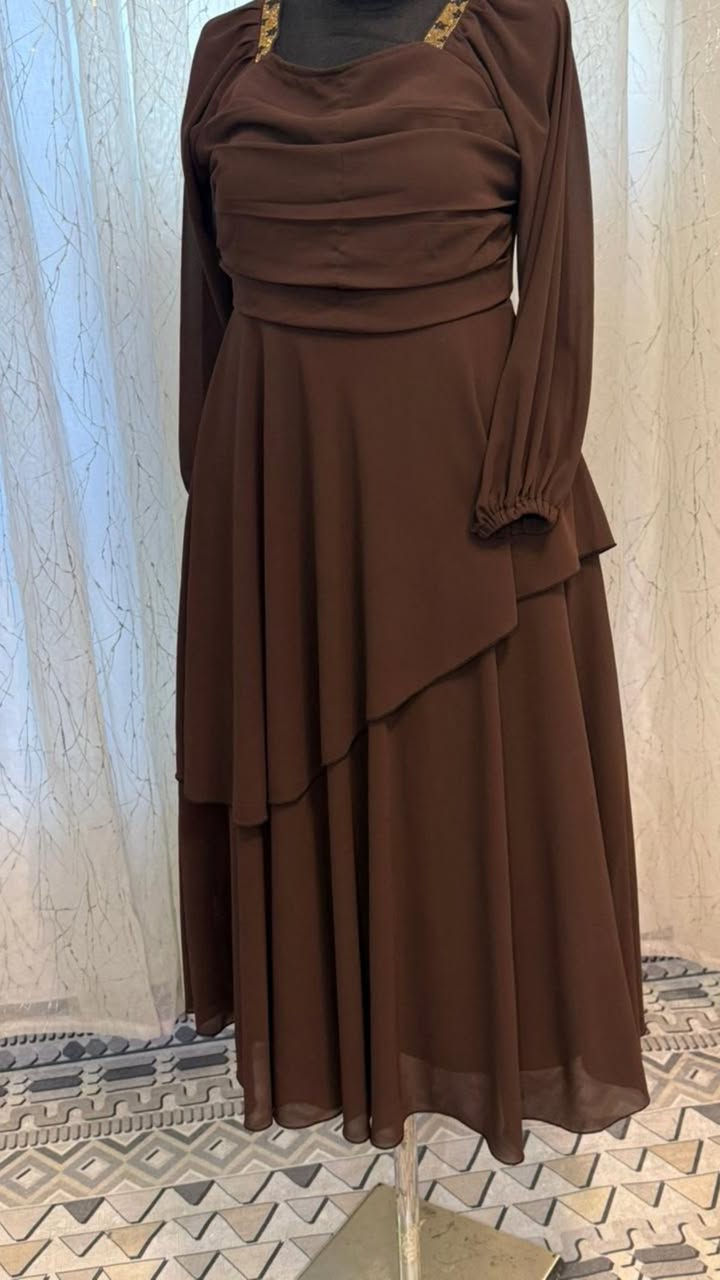 عندي فساتين شلعه الي تريدهن يخبلن والله والي تريد مفرد فد شي يعني خيال كلهم خياط خاص واكو جديد دابيعهم بنص السعر


**إذا كنت صاحب هذا الإعلان وتريد حذفه لأي سبب، رجاءا أرسل رسالة إلى الدعم الفني**