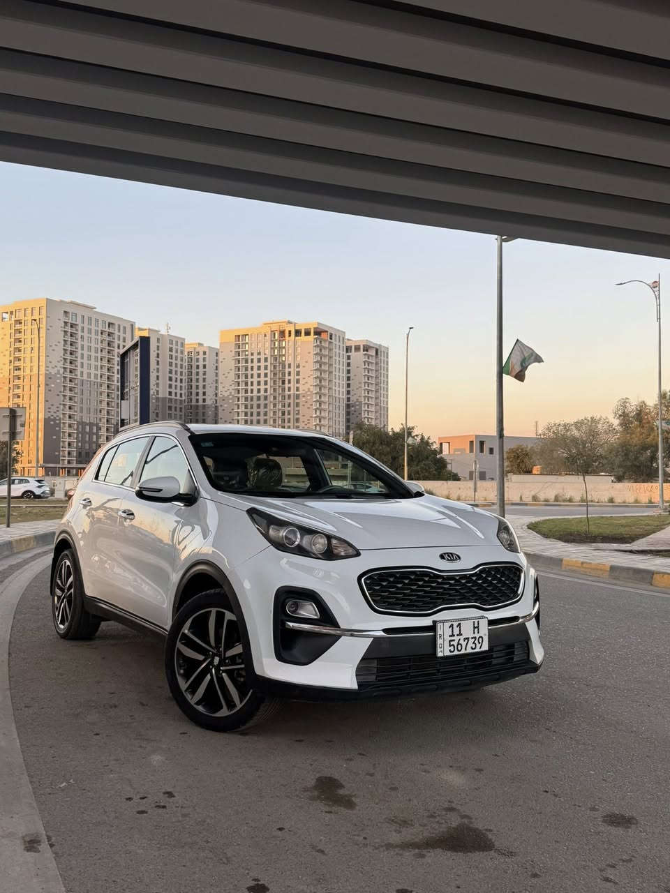 السلام عليكم
للبيع كيا سبورتج 2021 خليجي 

المواصفات

شاشة انفكيشن

اريل انفكيشن

تبريد قطعتين 

حساس خلفي

مري شفط

اشاير بل مري

سايد بريك رجل

كروس سرعة 

كامرة خلفية

يدات نيكل

فول تحكم ستيرن

شاشة اعطال

مانع تزحلق

سويج شخاطة 

ماشية 70 الف حقيقي  

رقم بغداد جديد

كفاله عامه 

السعر 210 وبيها مجال

مكان السياره بغداد الدوره 
للاستفسار ***********
