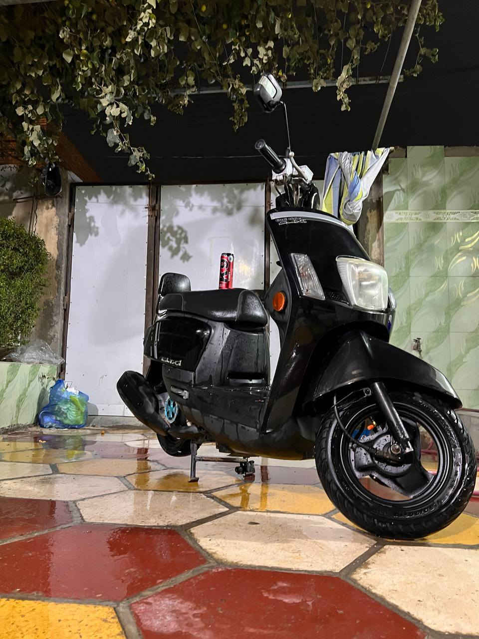 السلام عليكم
دراجه بوليس دراجه نضيفه مكفوله من كلشي صارله شهر ونص من طالعه من الحاويه غراضه وياه السعر خاص مكاني ناصريه *********** موجود واساب
