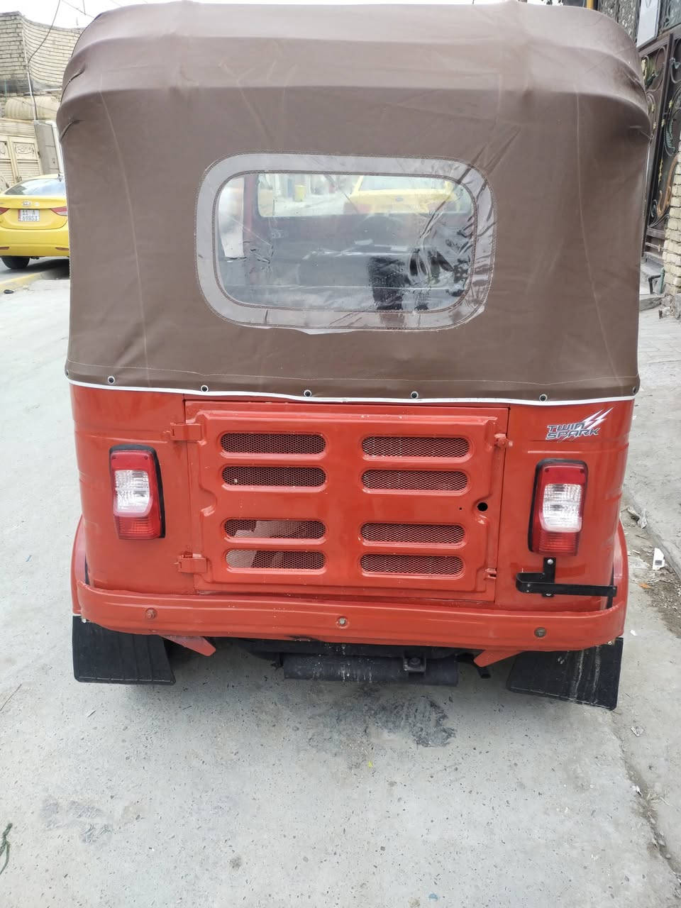 تكتك 2018 صبغ عام كفاله من الضربه
 محرك خير من الله لا تنقيص ولا تبخير
تكتك مرقمه رقم انكليزي تحويل ثاني يوم ب 6.000
***********
