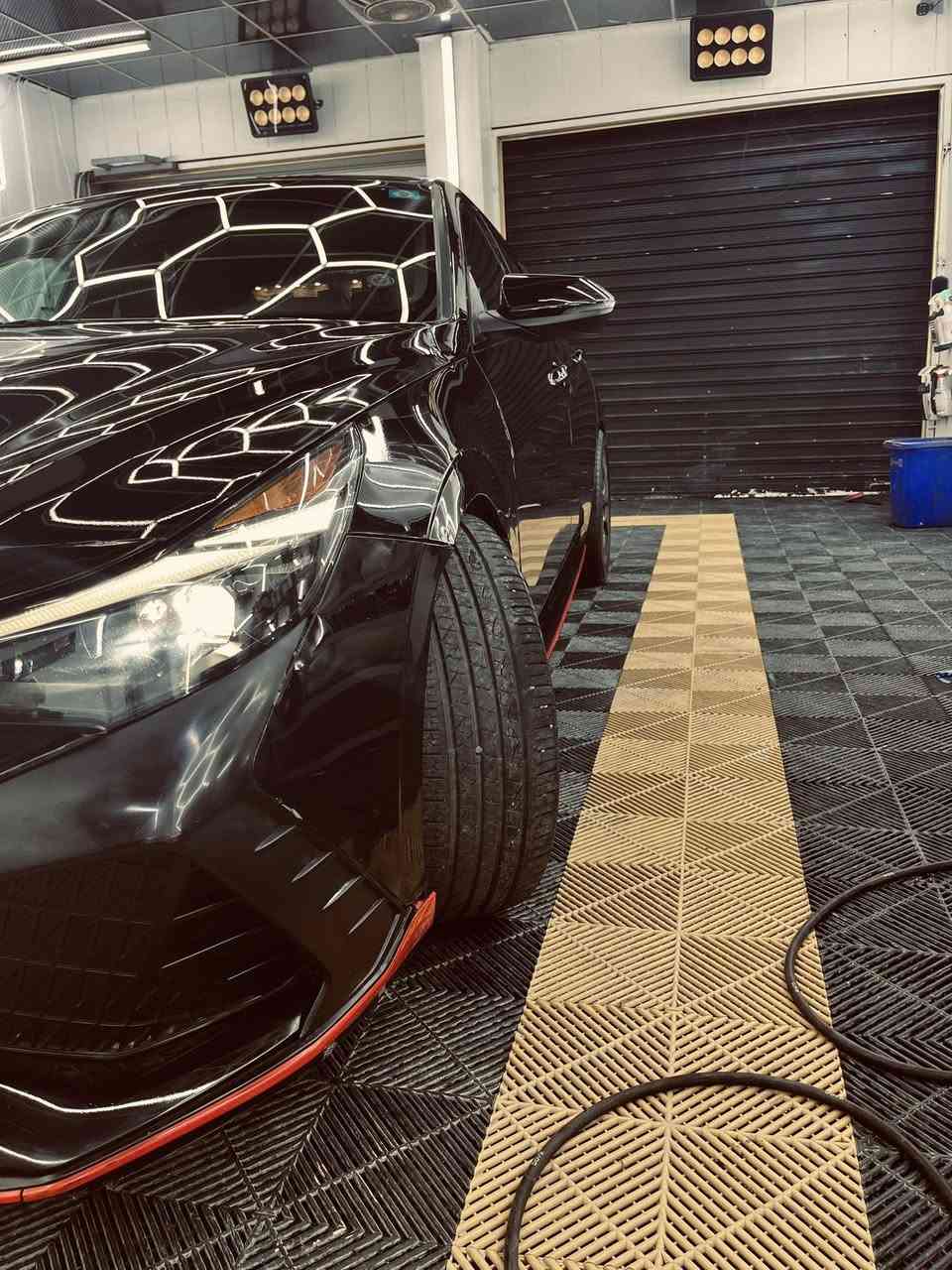 حلال للبيع
Hyundai Elentra N2023
مبدل دهن جديد
مبولشهه البارحه
السياره بدون نقص تبريد ثلح الصدر مابي نقص كير مكينه كلش نضيفات 
الحادث صندوك ومصلح بارد
والجاملغ الامامي الايسر انطخ وتبدل نفس الون
السياره بدون صبغ بارد وتكحيل بصيط
السعر 165 وبيهه مجال بصيط
المواصفات:
سرعة 300
السيارة ماشية 34 ميل..
كير اوتماتيك 8 نمر دبل كلج DCT
كشن حضر
كشن علامة N
كشنات كنتاره وجلد N
5 سلايد روف
6 اناره داخليه
٢٤ لون
تحكم ستيرن نورمال وسبورت
تحكم دبلات نورمال وسبورت
ابواب بصمة
1 بصمة تشغيل
شحن وايرلس
شاشة متصله
كاميرا
BOSS_ نظام صوت
اشارة ترحيب
اشارة مرايا
اوتو ستوب
نقطة عمياء
نحديد سرعة
تحديد مسار

2 رادار امامي

رادار جانبي

رادار خلفي

حساسات جانبي

حساسات خلفي
NORMAL _ نظام
SPORT _ نظام
نظام - N
D*NGS_ نظام
كشنات هيتر
ستيرن هيتر
صندوق ذكي
لايتات ليد 4 عدسات زينون
بكلايت لد 
مكان السياره بغداد البنوك
الرقم ***********
