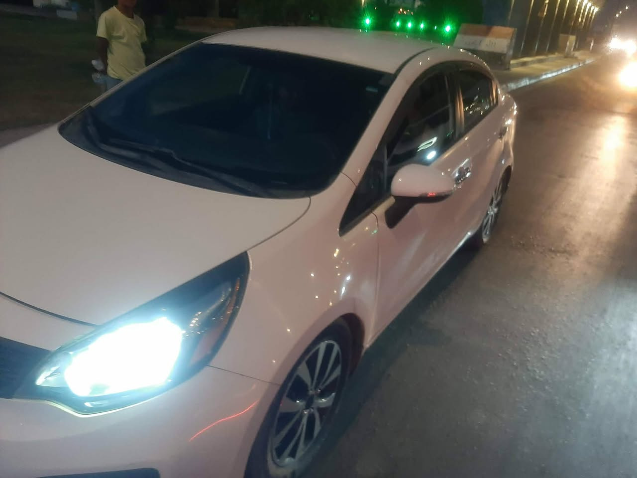 السلام عليكم كيه ريو  2012 سيارة نضيفه وجاهزه بيها ظخات بل باب وجاملغ شي بسيط اترايك وين معيجبك سعرها 77وبيها مجال شي قليل حك الجيه العنوان بابل الحله ***********
***********
