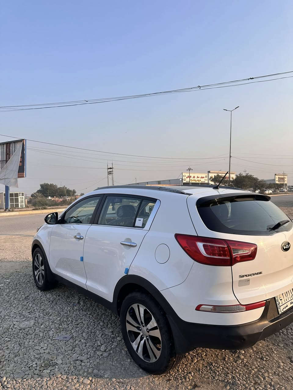 السلام عليكم سبورتج 2011  خليجي فول بنراما
السياره خليجي مكفوله من التبديل والصبع 
كير مكينه كفاله ماشيه 120km
السياره جاهزه من كلشي حداديه مكينه تدفئ تبريد  
الموصفات شاشه كاربلي اصليه بلاديه 
منظومه زنون 
تحكم ستيرن 
مانع انزلاق 
تحكم بل مري
رقم بغداد تحويل مباشر 
السياره موجود السونار مرفوق وياها السياره كلشي بيها بلادي 
المكان بابل المدحتيه : ***********
السعر 138 بيها مجال قليل
