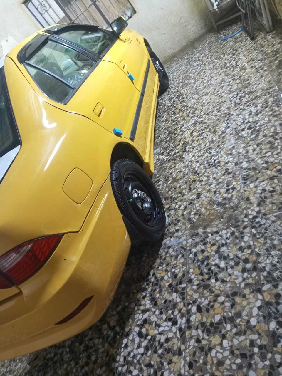 سلام عليكم سمند 2011 كير محرك مكفولات تتفئه تبريد ثلج شغالات دوشمه جديده تخم تاير جديد كهربائيات كله تشتغل كشنات الانترا هيئه مصفره غرامات مصفره رقم بغداد الاماني 
السياره فول الفول كبل للشارع
مكاني بغداد السعر 38 بيه مجال كلش كلش بصيط حك الجيه رقمي ***********
