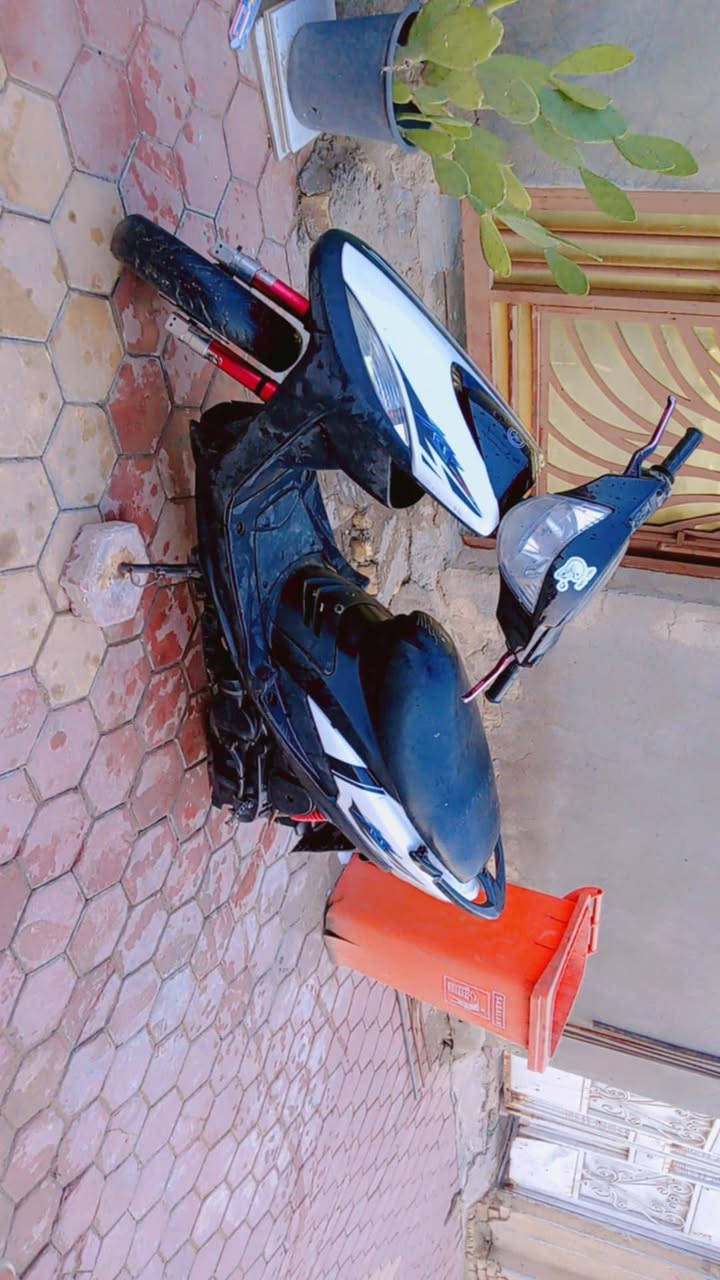 ماكس عدلة للبيع دراجه 49 شغاله سلف هندر كهرباءيتها كلها شغاله مكينه خرسهه كفراته للإصليه موجوده ماطور ملاح بس ما مبين بلصوره مكاني كوت شراي يتصل ***********
