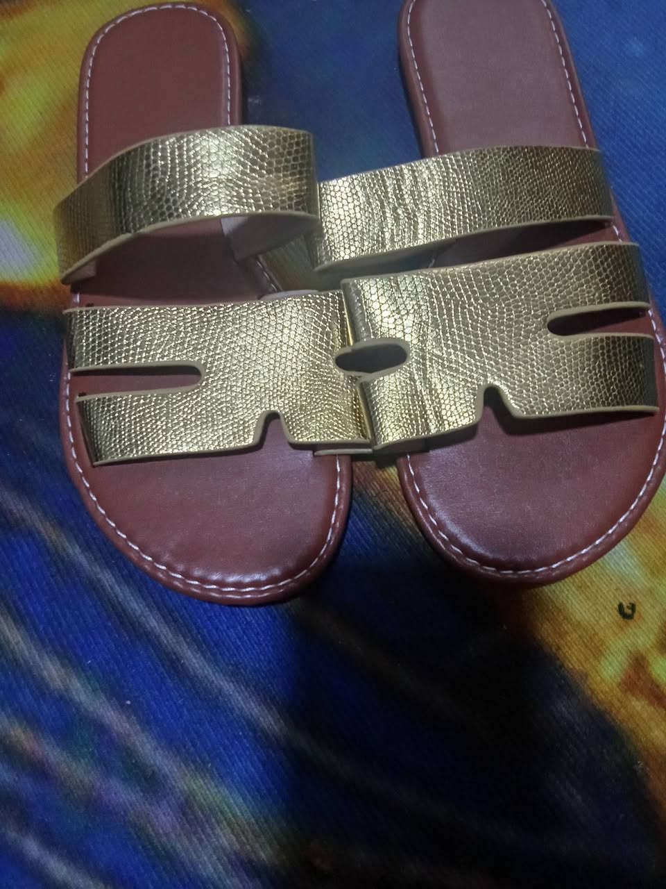 صنادل توهن وصلن راقي جدا ومينشلع سعر القطعه  7


**إذا كنت صاحب هذا الإعلان وتريد حذفه لأي سبب، رجاءا أرسل رسالة إلى الدعم الفني**