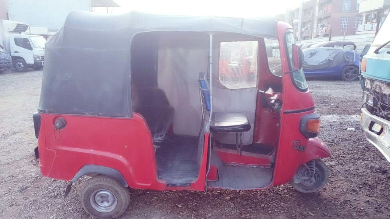 بياجو مديل 20 مناقصهة شي أوراق كاملة شرط الترقيم سعرها مليونين وبيها مجال بسيط) ***********
