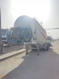 سايلو لبيع تخم تاير حمولة 45طن تفريغ نص ساعة سعره 140وبي مجال الاستفسا...