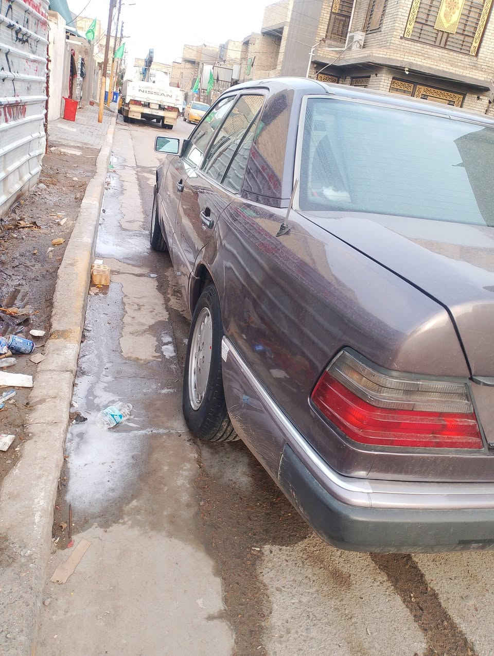 سياره مارسيدس البيع مديل 91 كفالة عام 
***********
