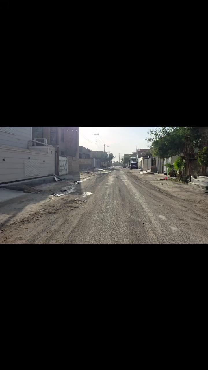 السلام عليكم قطعه للبيع بلقاطع  مساحته١٢٥ طابو صرف قرب الصفوه قرب سامر الجنابي للاستفسار ***********
***********
