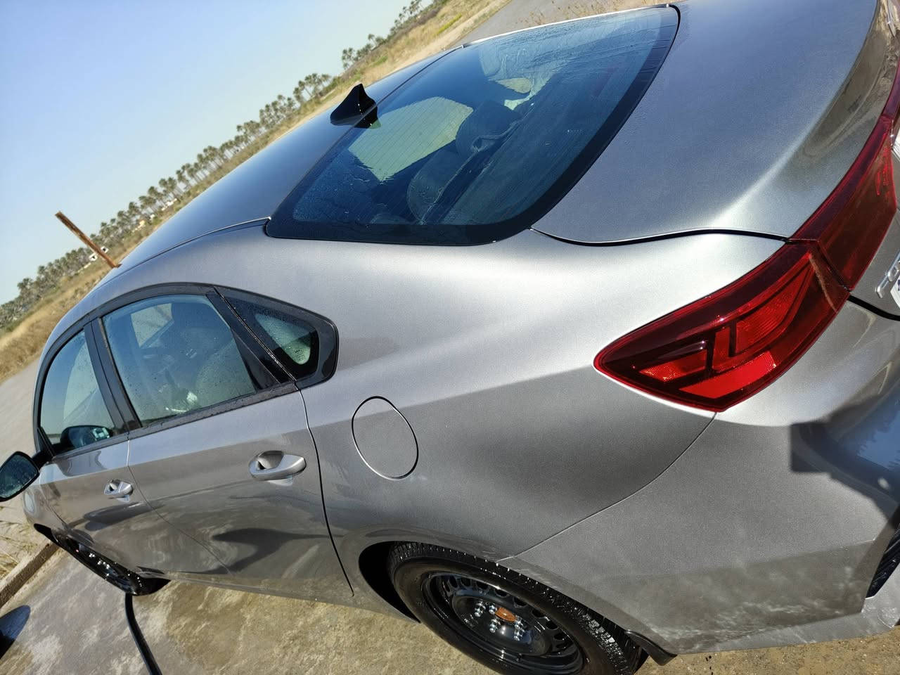 كيا فورتي 2024 رقم بغداد
السيارة بعدها زيرو ماشيه 4000 كيلو
ضررها جاملغ وبنيد مصبوغات
السعر 145 وبيها مجال بسيط للاستفسار اكثر
***********
