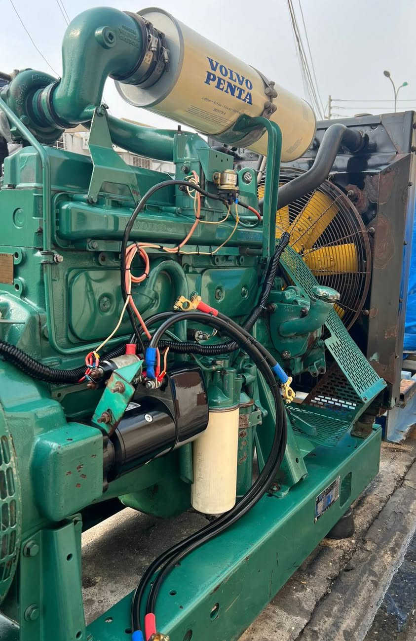 سلام عليكم للبيع مولده بلادي أوربي نوع فالفو حجم دي 6
112 كيفي ملاحظة مولده على وضع شركة سعر اتصال على رقم ***********
***********
