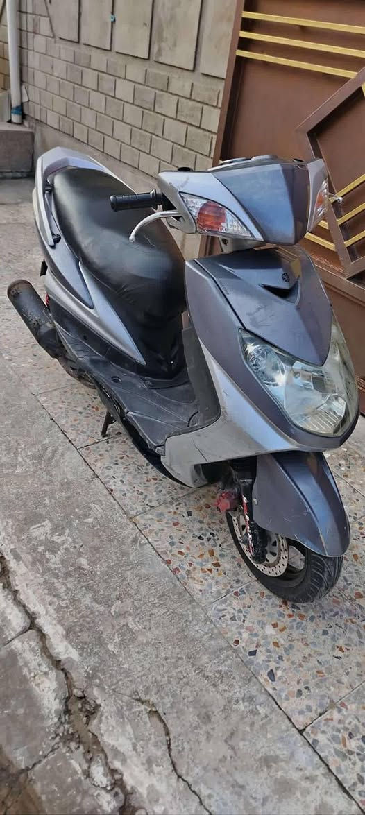 سلام عليكم سكنس للبيع الدراجه مجفته جديد العنوان بغداد لامين الثانية السعر 550 الرقم ***********
