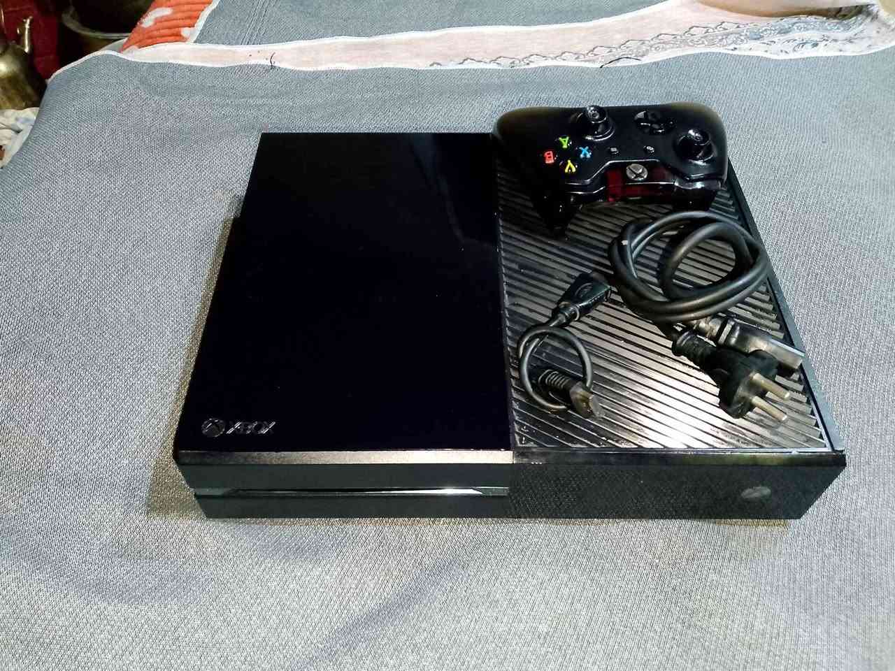Xbox One Fat
اكس بوكس ون فات
ناقص فقط محولة و مفتوح مابي أي اعطال فقط محولة
مابي أي عيب 
50 الف أربيل, العراق


**إذا كنت صاحب هذا الإعلان وتريد حذفه لأي سبب، رجاءا أرسل رسالة إلى الدعم الفني**