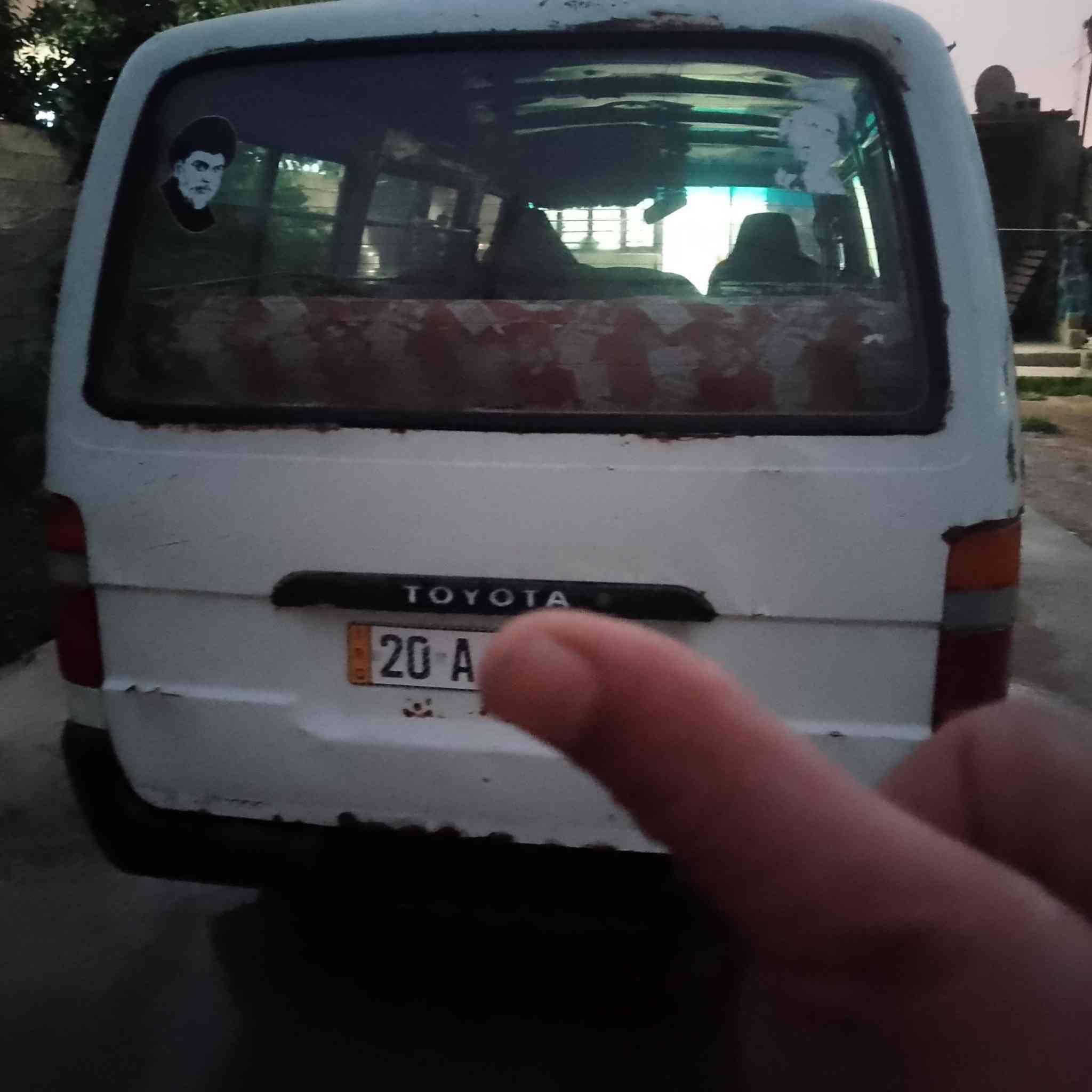 للبيع هايسه بوز رقم حمل انكليزي محرك ونجي كير اوتوماتيك سنويه 28 رقم *********** السعر 35 وبيها مجال العنوان ديالى الخالص
