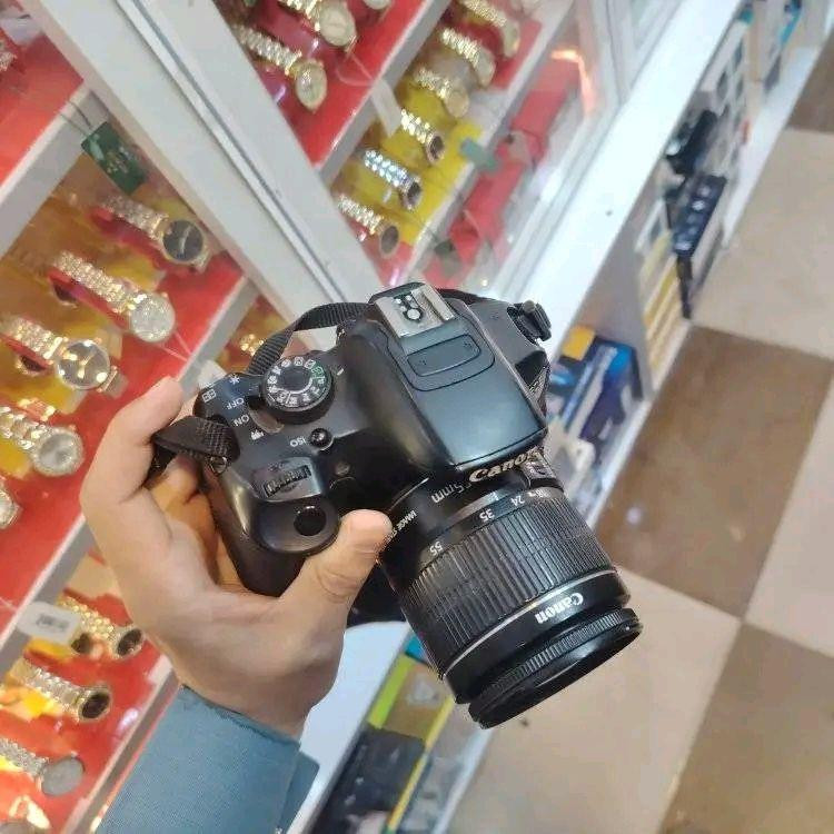 كامره كانون 700d للبيع استخدام شخصي
ملحقاتها
بدي
عدستها الاصليه 18 55
جنطه
شاحنة
بطاريه
حزام كتف
شاشه لمس و قلاب
السعر 385 الف وبيها مجال 

ومتوفر شركات توصيل كركوك, العراق


**إذا كنت صاحب هذا الإعلان وتريد حذفه لأي سبب، رجاءا أرسل رسالة إلى الدعم الفني**