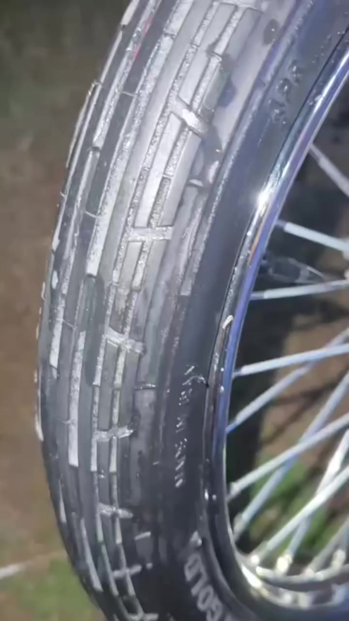 دراجه نامه مفتوحه بدلين بيه ولف بس دراجه خير من الله كلشي مابيه نقص بس جبنه مال ملف طكت عدي البارحه750  وبيه مجال7770 829 3213


**إذا كنت صاحب هذا الإعلان وتريد حذفه لأي سبب، رجاءا أرسل رسالة إلى الدعم الفني**