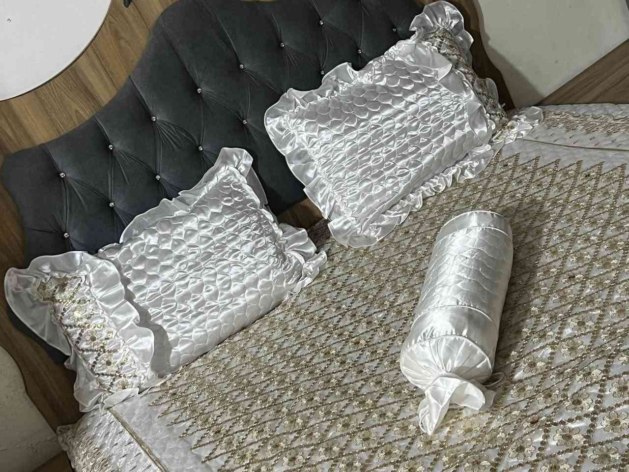 للبيع فرشة عروس مفروشه ساعه


**إذا كنت صاحب هذا الإعلان وتريد حذفه لأي سبب، رجاءا أرسل رسالة إلى الدعم الفني**