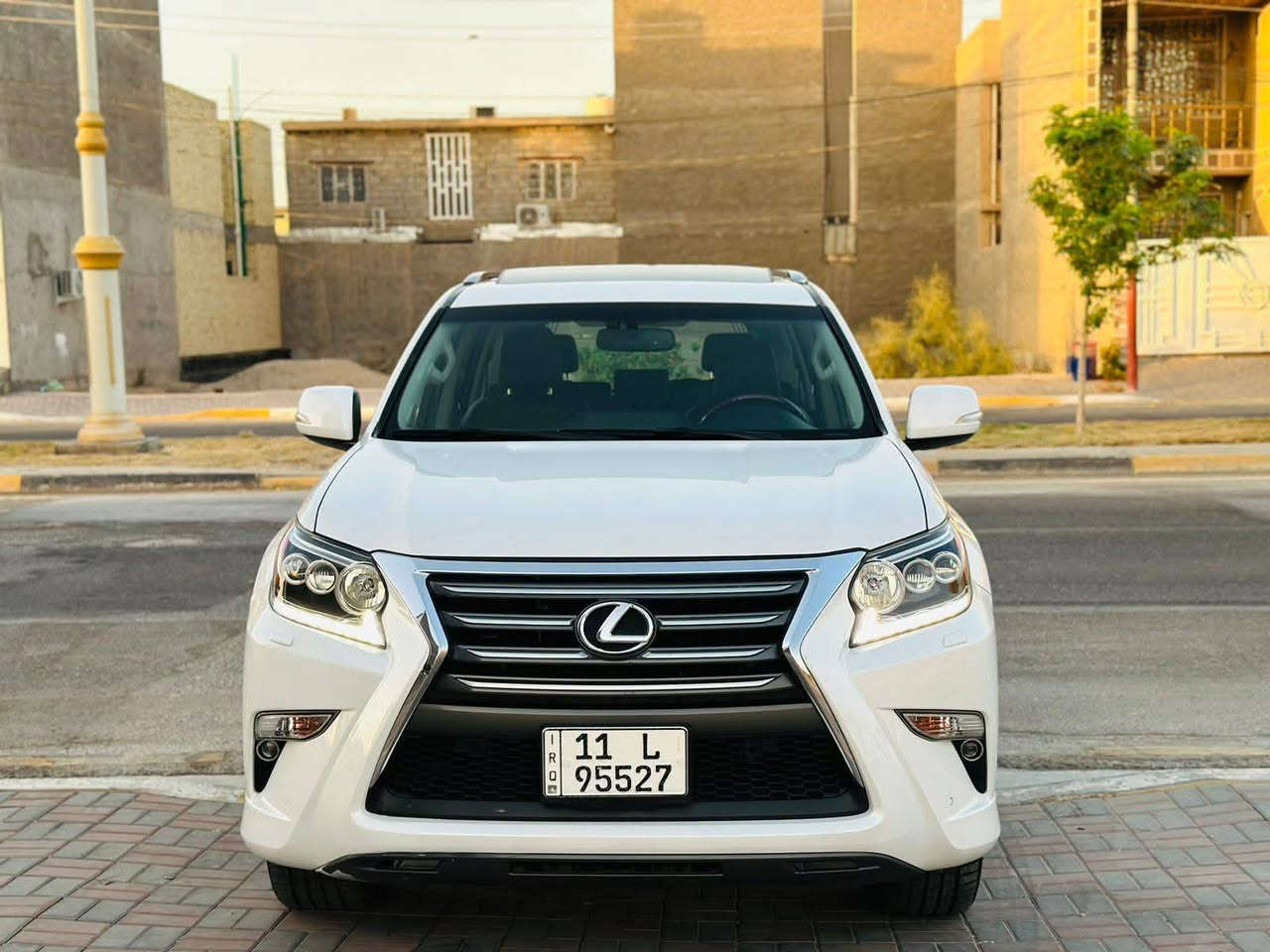 السلام عليكم برادو لكزس موديل 19 سياره جاهزه من كل شيء تخم تاير حداديه باسمي تحويلم ثاني يوم ماشيه 65 ) *********** استفسار على هذا الرقم مكلف بالنشر
