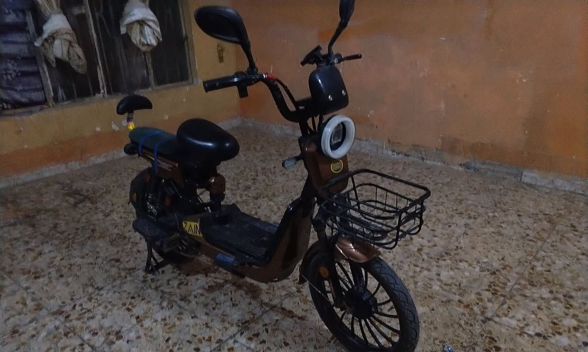 باسكل شحن للبيع نثيه
السعر 400 وبي مجال
مكاني اسكندريه شارع مصرف
متواجد علئ الماسنجر


**إذا كنت صاحب هذا الإعلان وتريد حذفه لأي سبب، رجاءا أرسل رسالة إلى الدعم الفني**