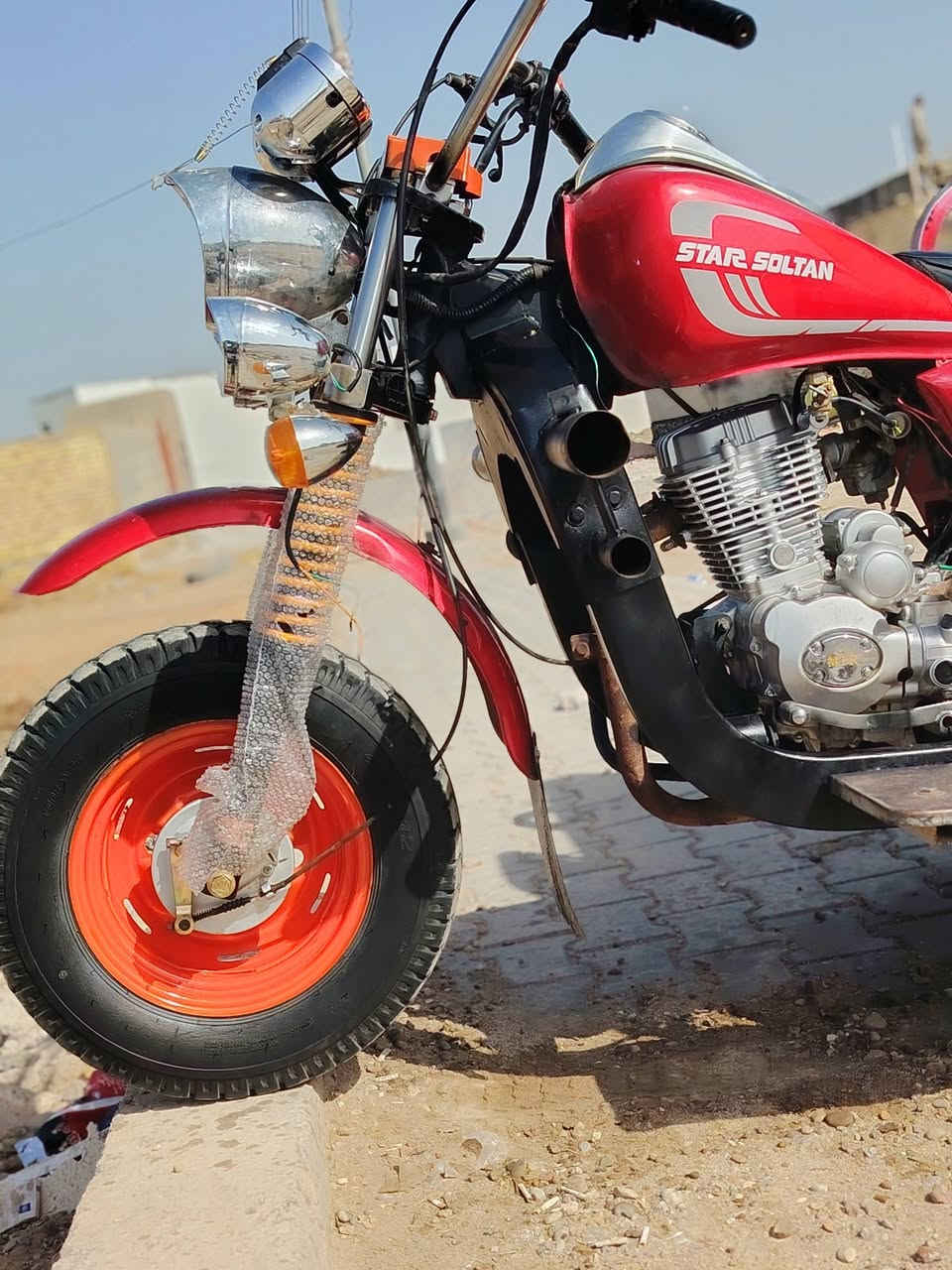 ستوته البيع مكفوله وكيلها بشارع بغداد
موديل 22 سلطان جديده مكاني قرب جسر الحولي 
***********
