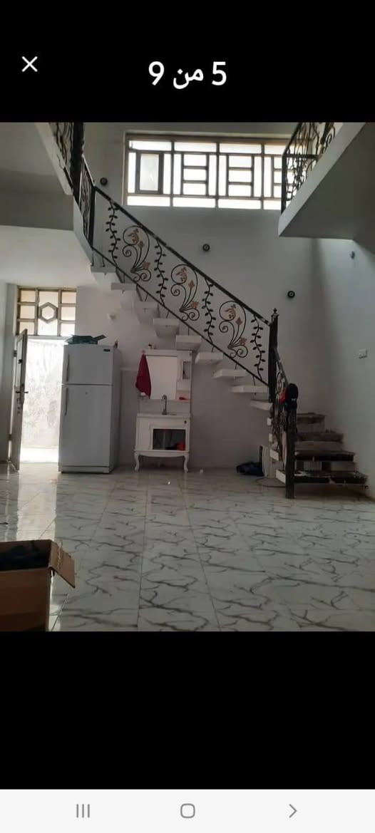 دار للبيع المساحه 150 متر طابو زراعي طابقين يحتوي ثلاث غرف وهول واستقبال ومطبخ ومجمع صحيات
العنوان / حي الصحه مقابل المحامي عامر الدلوي مجاور فرع صيدليه زهراء الوطيفي 
#توجد لدينا عدة عروض 
#بيع أو #شراء أو #ايجار عليكم متابعة الصفحة لطفا أو الاتصال بنا ويظهر لكم كل ما هو جديد لدينا مع فائق التقديرلكم 
***********
