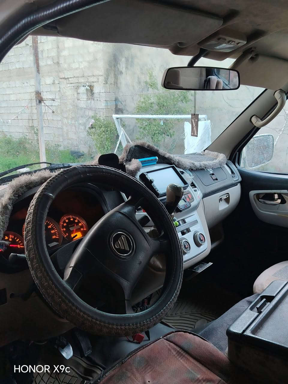 اني هيج اشتريت راعيها ماندله بيها كتاب فقدان وبيها كتاب حاسبه اشتريت هيج وابيعلك هيج سيارة كلش حلوه كير محرك واكسل بشرط كشناتها جديده كهربائيات وشاشه ودواخلها تخبل السيارة عارضها 45$ وبيها مجال حك جيتك واشوفك الف خير اتكفلك سرقه شراي خابر واشوف خاطرك وماقصر وياك مكاني قضاء طوز خورماتو صلاح الدين ***********
