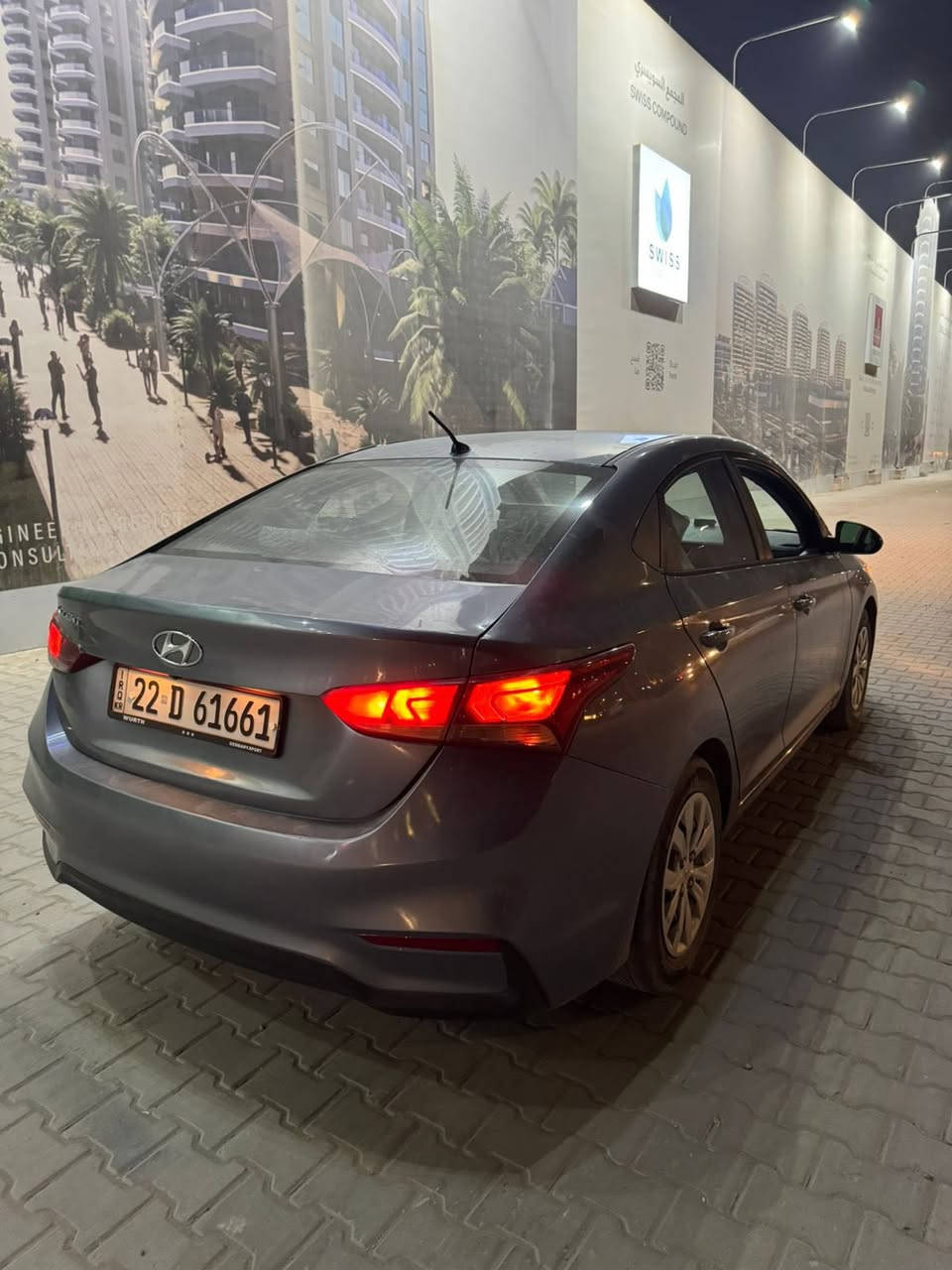 اكسنت 2020 وراد امريكي  بجم كبس ضربته بالصندوك مصبوغ فقط اي صبغ مابيه بيه بارد بالباب الخلف السايق كير at محور فول يشتغل كل تحكماته بالورشه الهندسيه مشتغلي كروس سرعه وكلشي تشغيل عن بعد اربيل رقم جديد باسمي اني المالك تحكمات ستيرن محرك 1600 دبل سويج والسونار مرفق بالصور ورقم مميز سياره مكاني بغداد غزاليه للتواصل *********** سعر 118 وبي مجال
