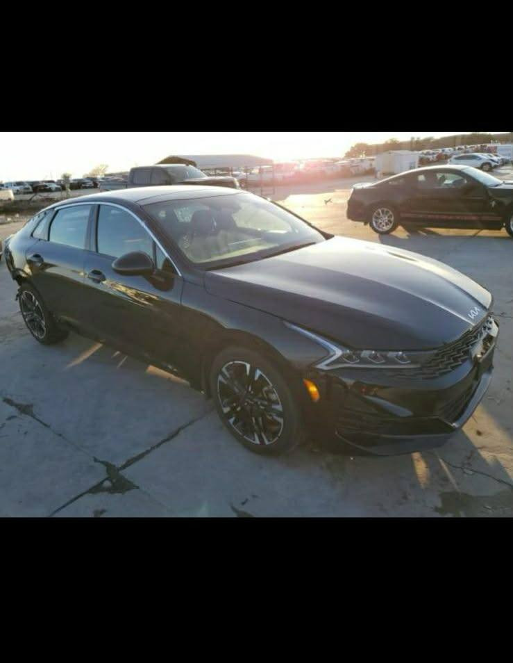 اوبتيما فول الفول K5 GTLain….🌹🌹
جيتي لاين موديل 2024رقم بغداد حره

 محرك 1600 تيربو 

بنراما 

؟ تشغيل عن بعد 

؟ تبريد ثلج+ مناخين منفصل السائق والصدر 

؟ اشاره ترحيب 

؟ بانوراما 

؟ سايد بريك بصمه

؟ لايت 3 عدسات بلادي زنون LED

? بصمه ابواب وجنطه 

؟ صندوك ذكي 

؟ لد امامي لد نهاري 

؟ لد خلفي 

؟ شحن لاسلكي 

؟ كشافات ضباب لد 

؟ استرين D 

? فول تحكم استيرين 

؟ كشنات حضن 

؟ رادار امامي 

؟ رادار جانبي 

؟ رادار خلفي 

؟ تحديد مسارات 

؟ توقف ذاتي امامي 

؟ توقف ذاتي خلفي 

؟ قياده شبه ذاتيه 

؟ كامره خلفي دواره 

؟ شاشه Gps كبيره لمس ونضام ابل كار بلي وكامره خلفيه دواره 2 وضعيات تصوير 

؟ فول تحكم استيرن+ كروز سرعه+ اوامر صوتيه + تثبيت المسار 

؟ نضام مود درايف (4) انظمه قياده اعتيادي.رياضي .ذكي 

؟ حساس شاطارات 

؟ نقطه عمياء 
 رقم بغداد 
؟ داخل جلد مطرز علامه ( جيتي)

؟ داخل احمر  

؟ وبعد بيهه مواصفات معروفه
الاستفسار*********** ☎️☎️
